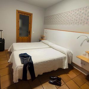 Habitación Económica con 2 Camas Individuales